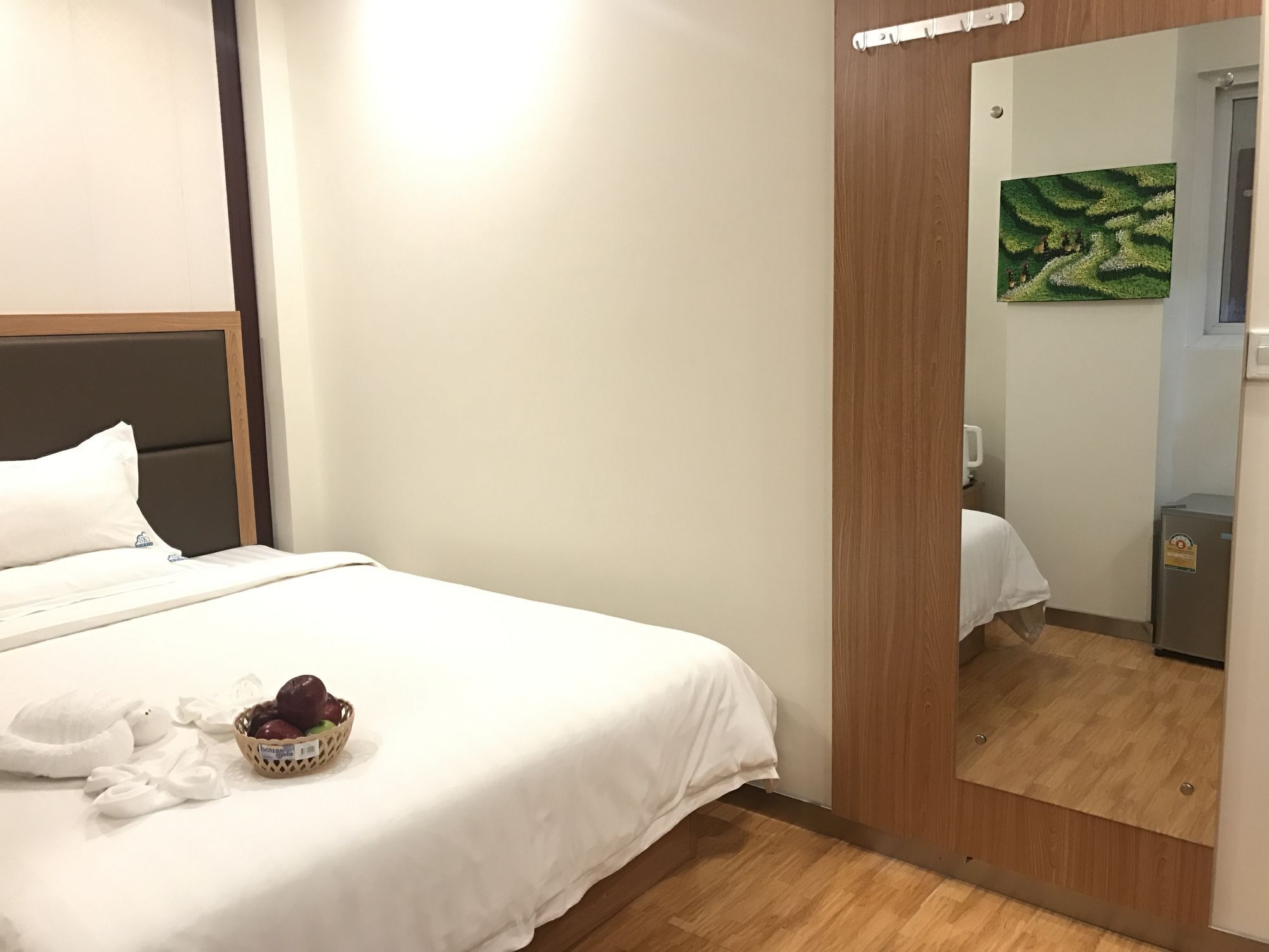 Sky Hotel 88 St. Yangon Exterior foto